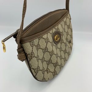 Vintage Gucci crossbody small